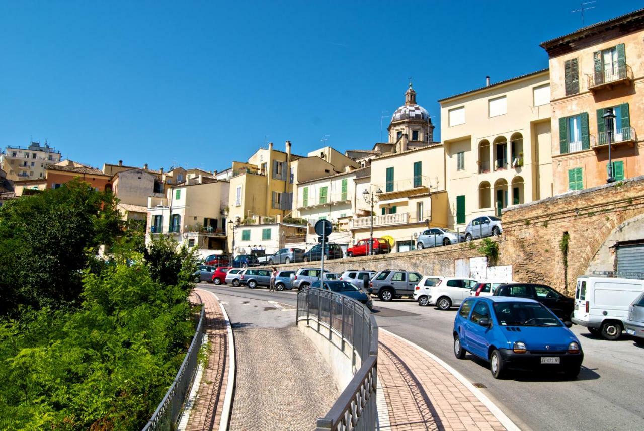 Dai Nonni, B&B A Chieti Exteriör bild
